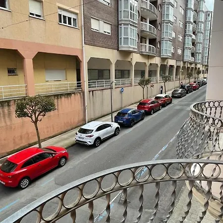 Piso Centrico A 10 Min De La Playa Con Garaje Incluido Appartamento Castro Urdiales